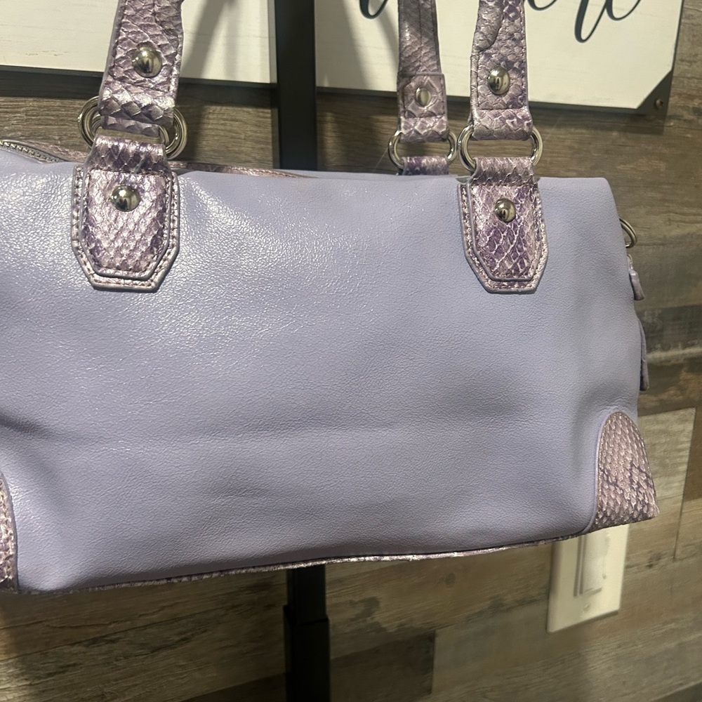 Kathy Van Zeeland Lavender Floral Design Leather Shoulder Bag - Picture 6 of 6